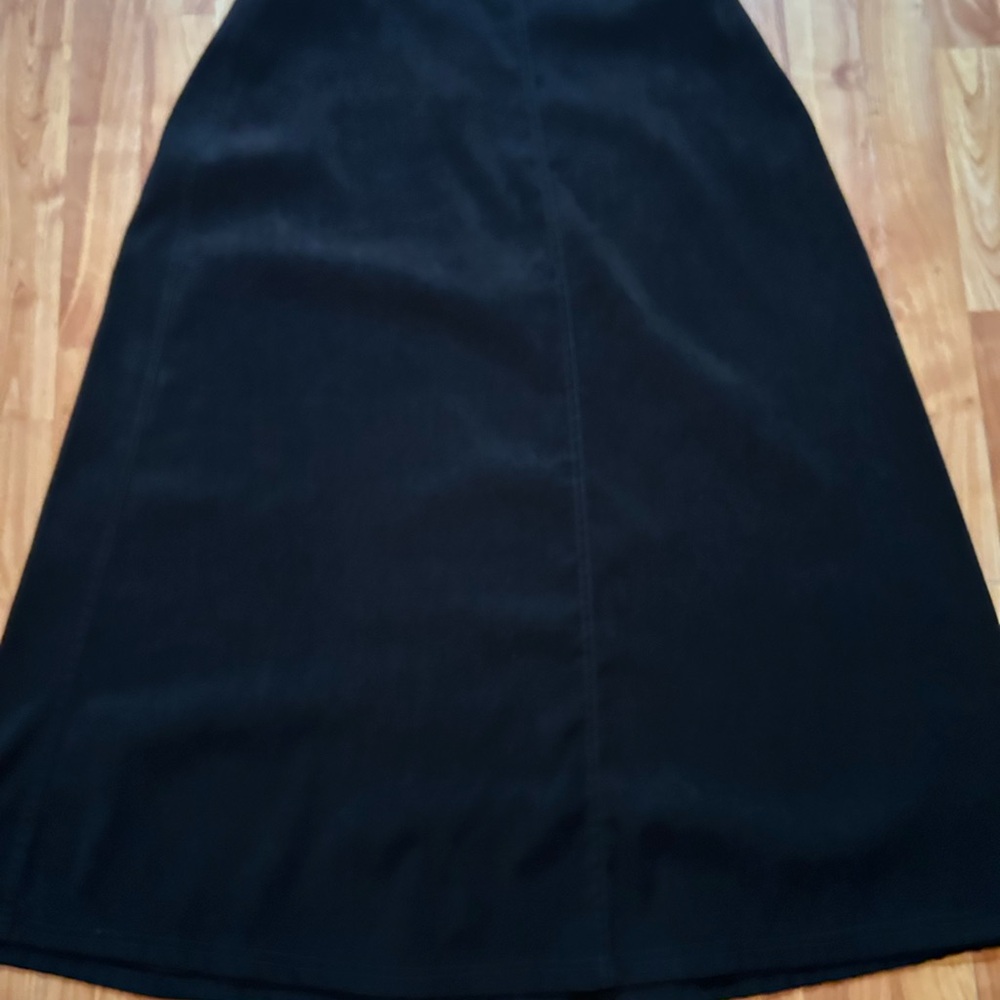 White Stag Classic Black velvet A-Line Skirt